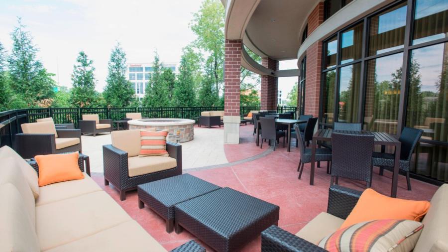 Courtyard By Marriott Cincinnati Midtown/Rookwood Exterior photo