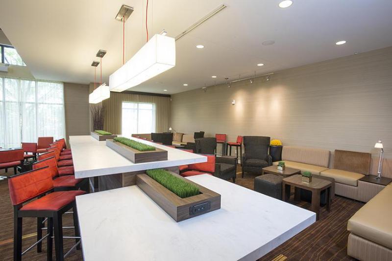 Courtyard By Marriott Cincinnati Midtown/Rookwood Exterior photo