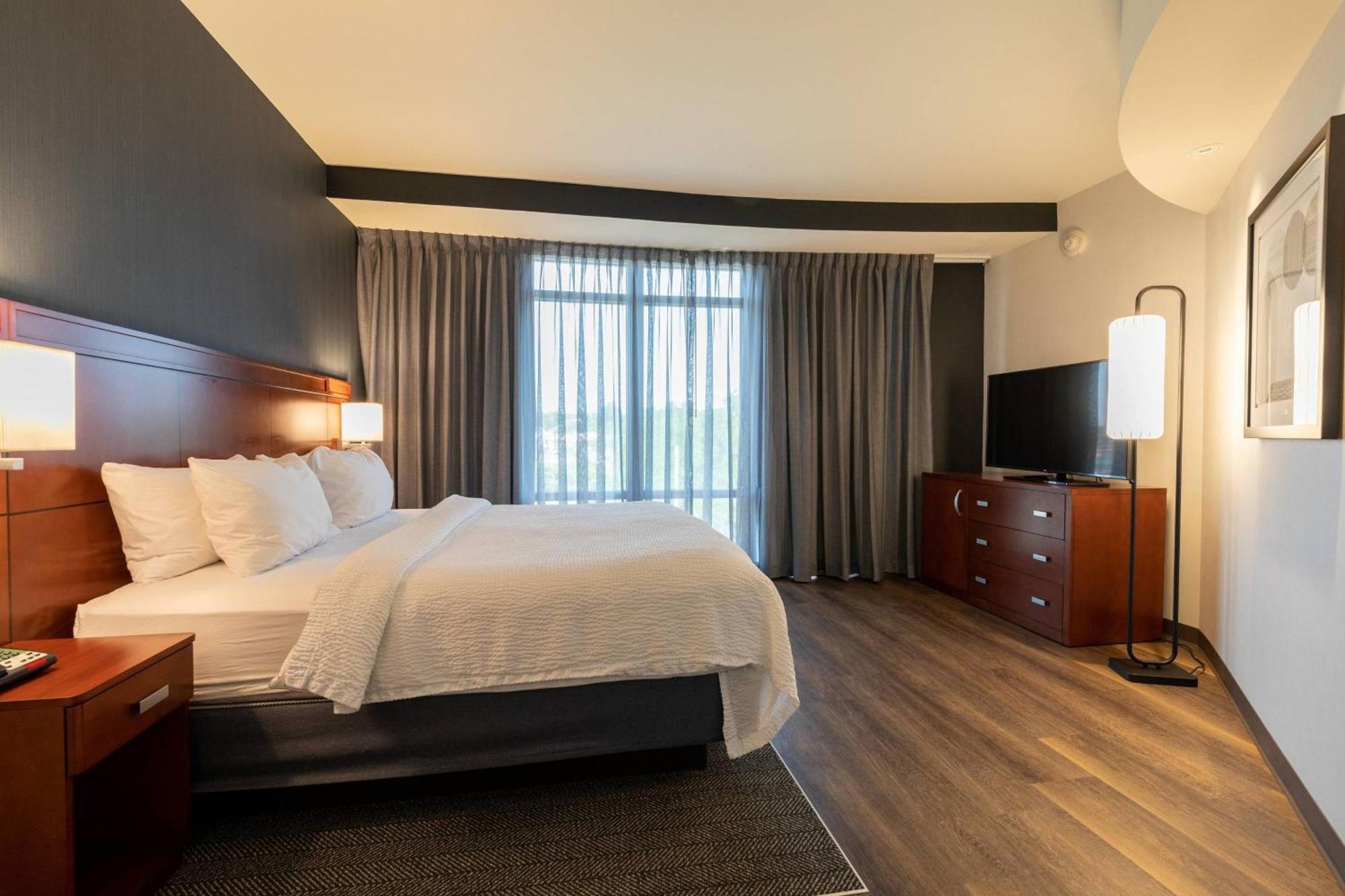 Courtyard By Marriott Cincinnati Midtown/Rookwood Exterior photo
