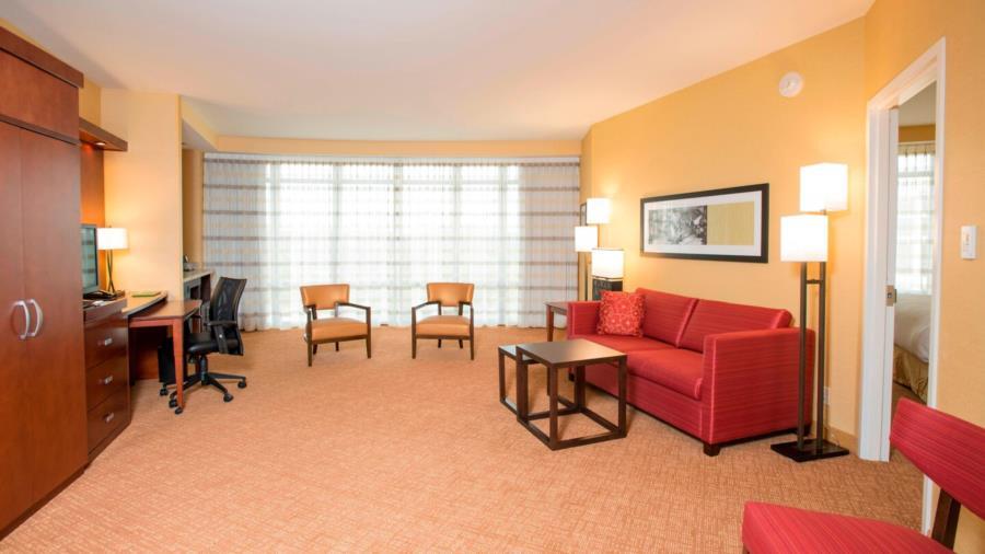 Courtyard By Marriott Cincinnati Midtown/Rookwood Exterior photo